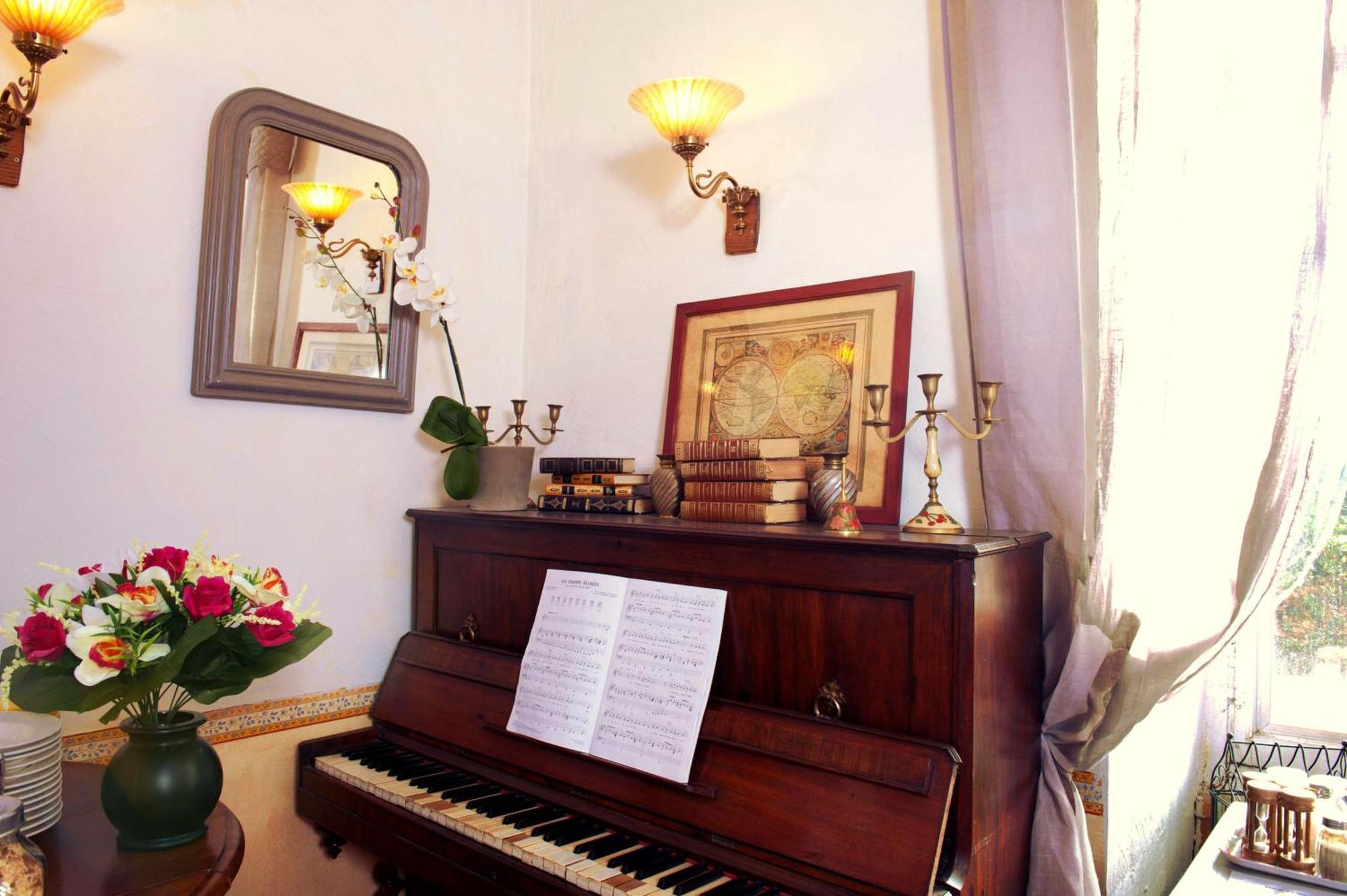 Hotel Du Parc, Avignon Est, The Originals City, Entraigues-sur-la-Sorgue Εξωτερικό φωτογραφία